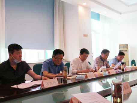 中心领导听取离退休干部工作汇报 中心领导听取离退休干部工作汇报