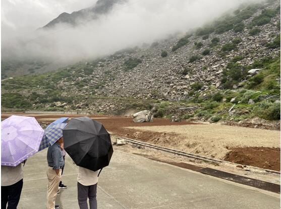 野外实地抽查地质灾害调查点资料